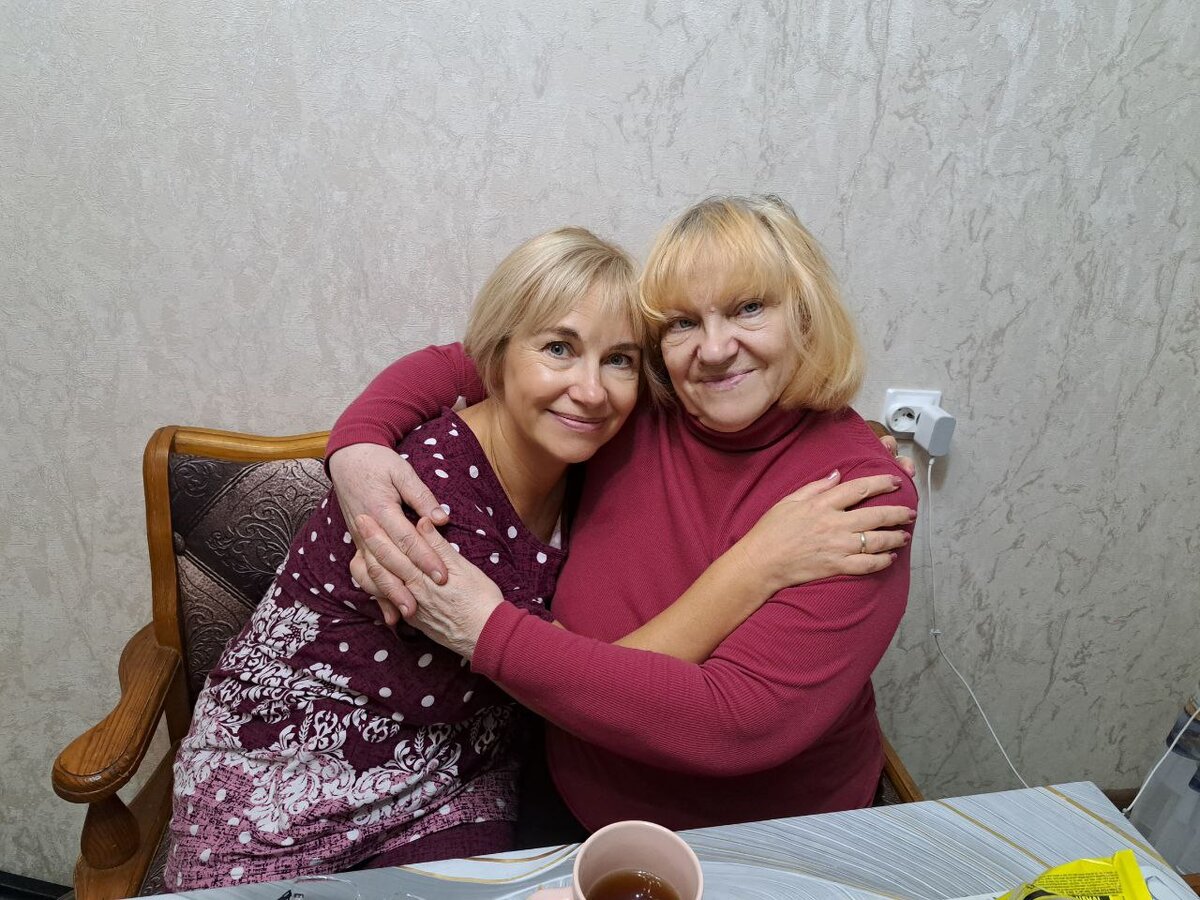 С мамой. Набережные Челны 