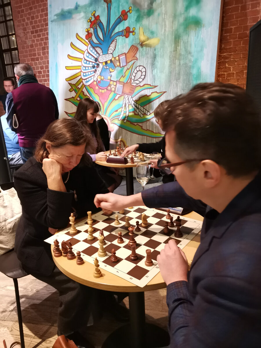 Премьерный показ фильма "Ваш ход, королева!" 