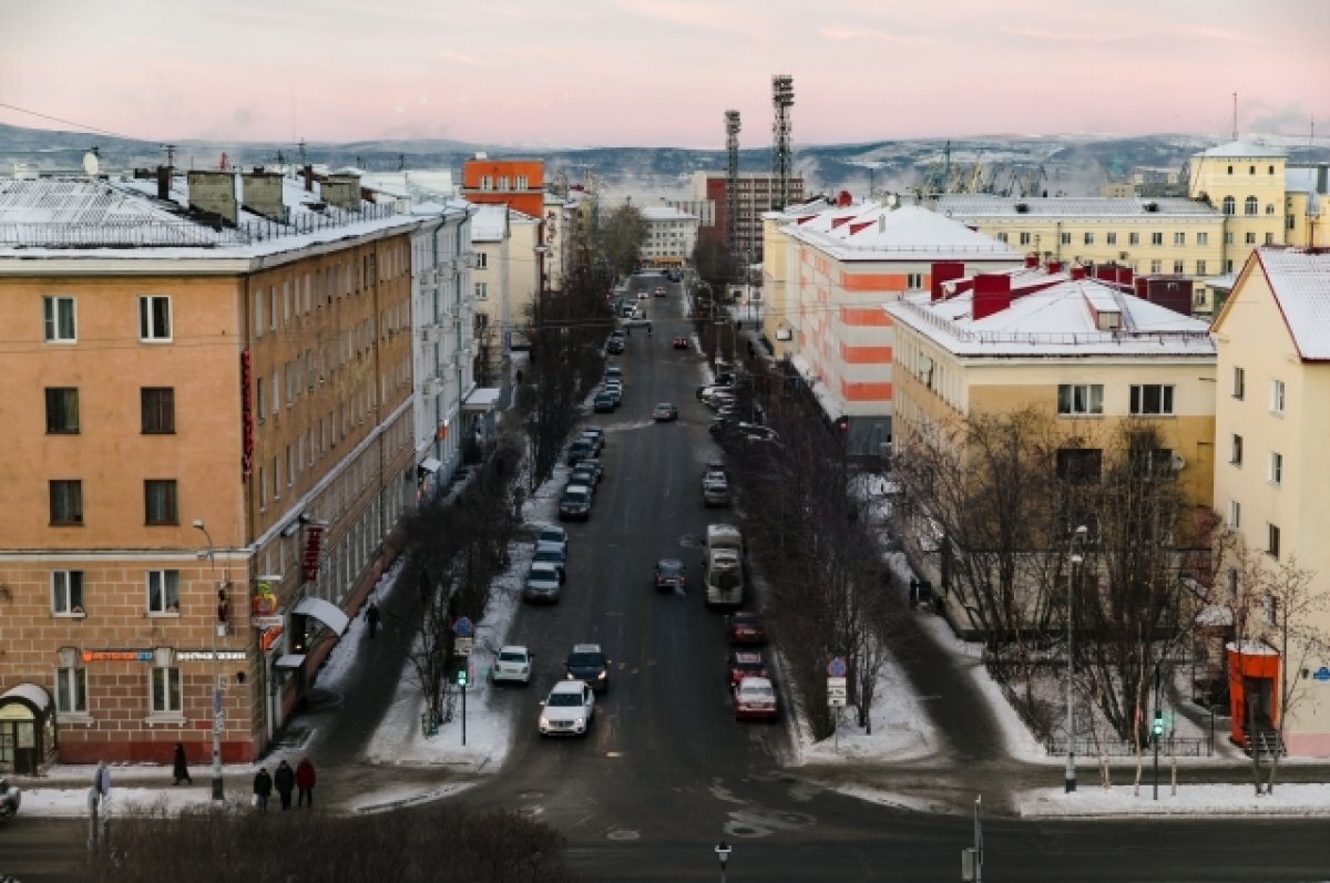    В Мурманске строительство детских горок проспонсируют три компании