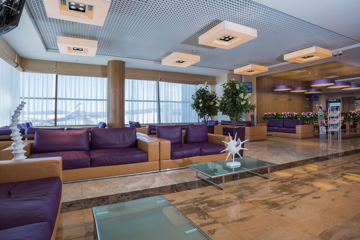 комнаты отдыха в аэропорту внуково. вип зона внуково. гостиница внуково аэропорт. бизнес-зал art lounge аэропорт внуково. аэропорт внуково зона ожидания.