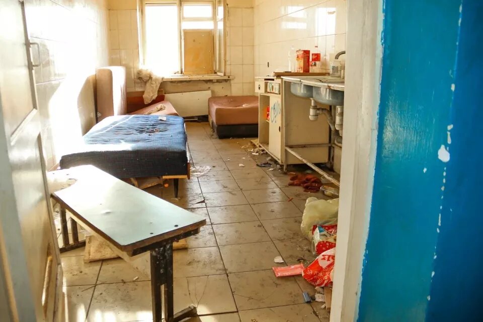 Жители барнаульского Потока пожаловались на наркопритон в многоквартирном доме Источник: Виталий Барабаш