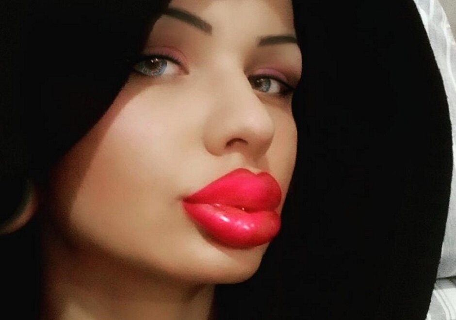 Nadja Diamond Lips