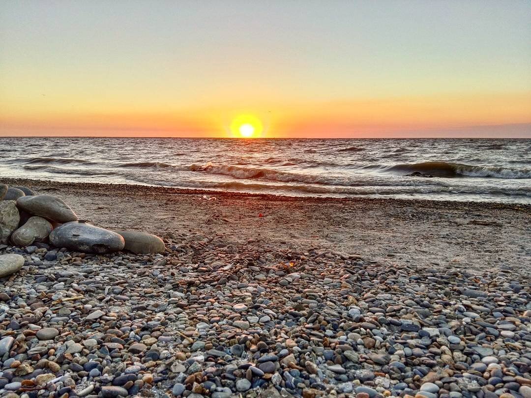 Азовское море уникально.