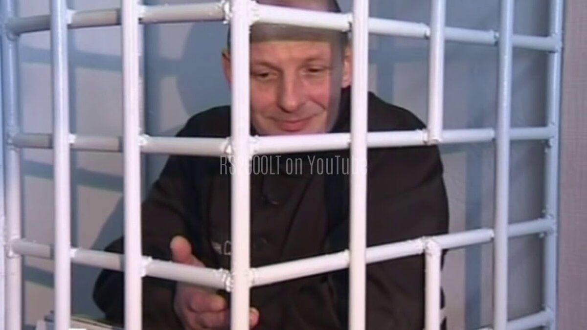 Лидер ореховских Сергей Ося Буторин в свои 60 тоже спокойно живет в Полярной сове. И многих из нас еще точно переживет