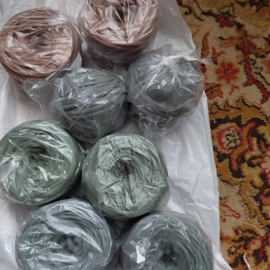 Посылку с пряжей получила