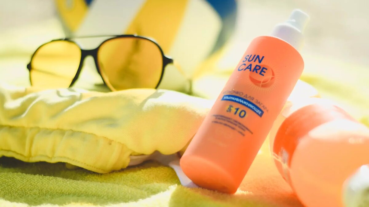     Посещение солярия пагубно влияет на здоровье человека. Самый опасный эффект может проявиться не сразу, а через 20-30 лет — в виде меланомы и других видов рака кожи. Об этом NewsNN рассказала заслуженный врач России, профессор Ольга Шарапова.