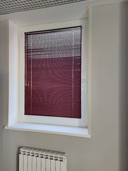 Горизонтальные алюминиевые жалюзи 25мм арт 6016 тик