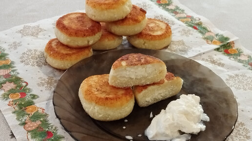 Идеальный рецепт сырников на завтрак получаются всегда очень вкусные и нежные