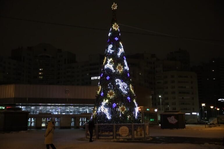    Елка в Петербурге. Фото: Мойка78/Николай Овсянников