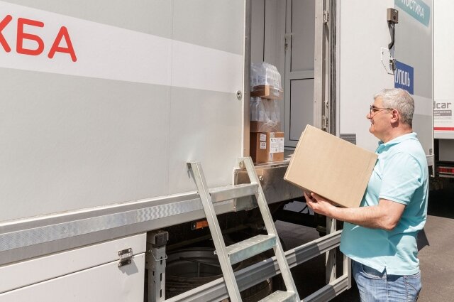    Отправление первой бригады врачей в Мариуполь. Фото: Правительство Тульской области