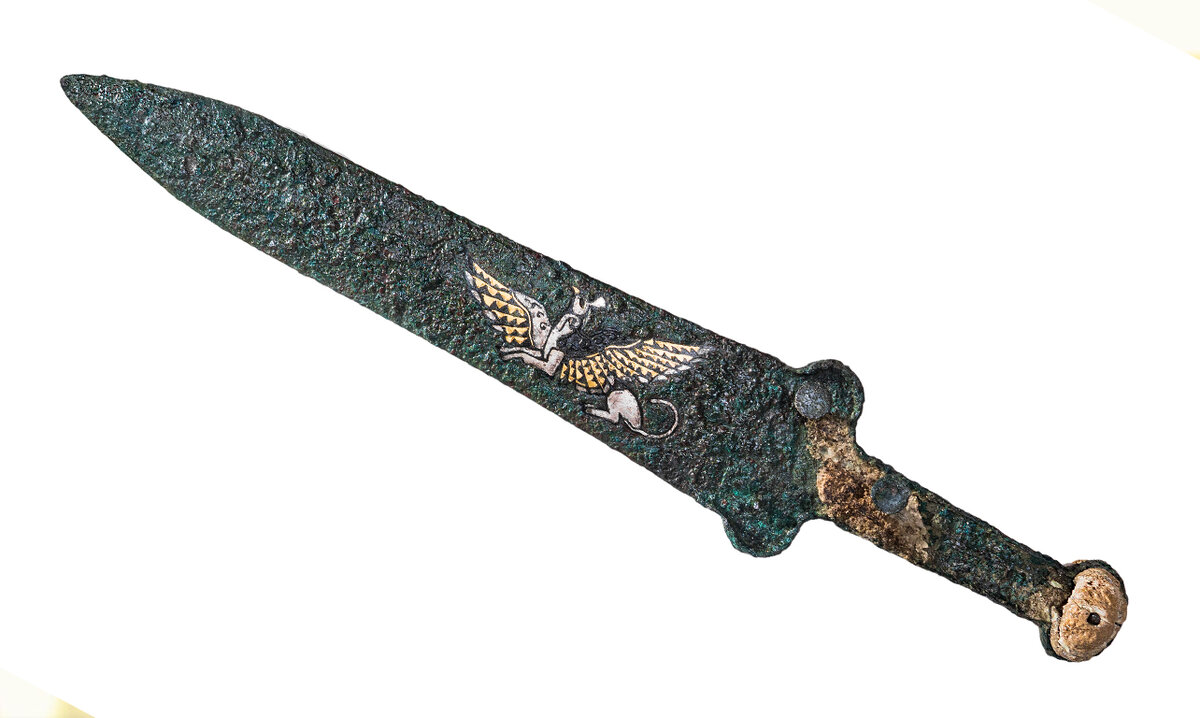 По Джиумлиа-Маир и Канта, 2018