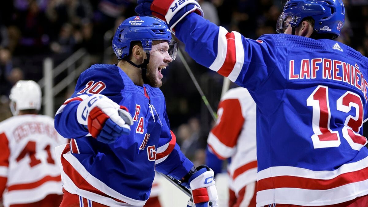 New York Rangers шайба