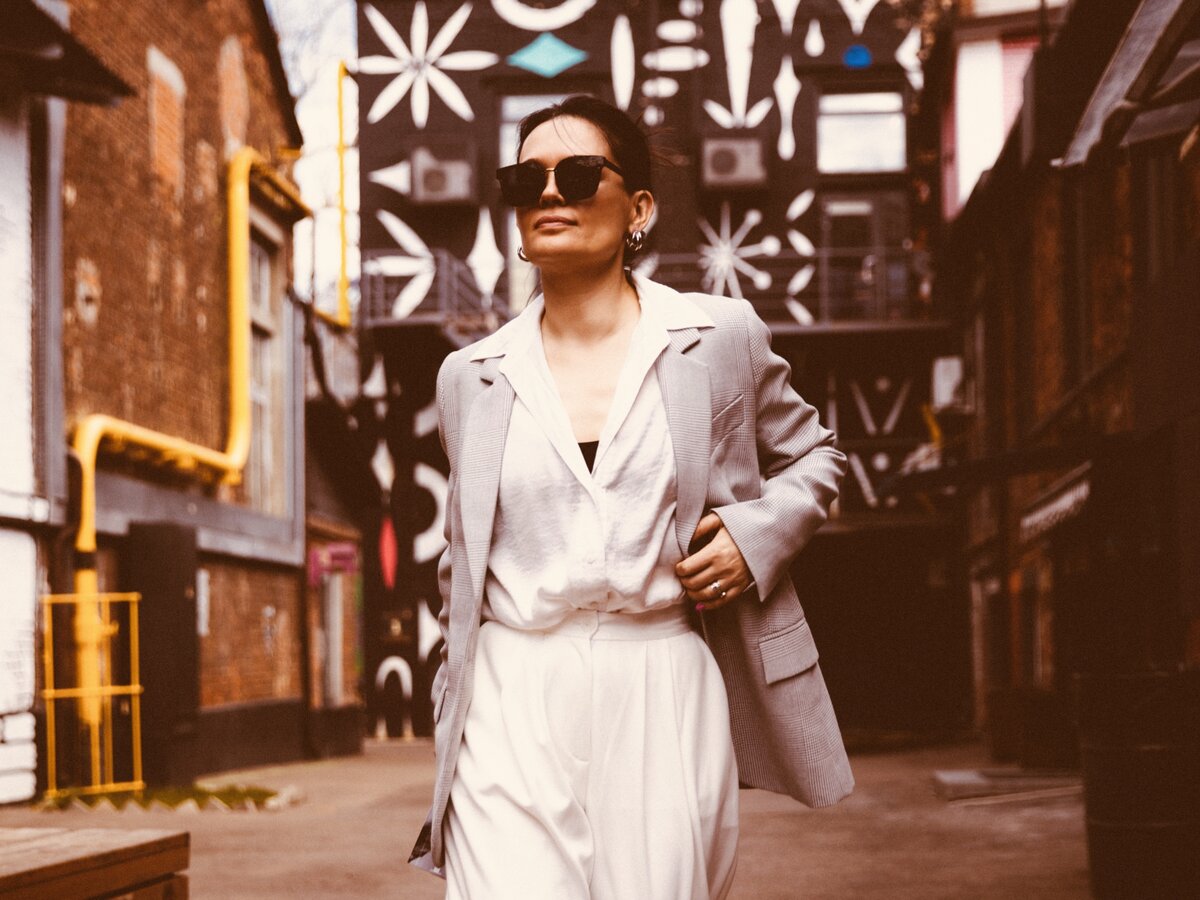 Жизнь слишком разнообразна для такого узкого взгляда на отношения 