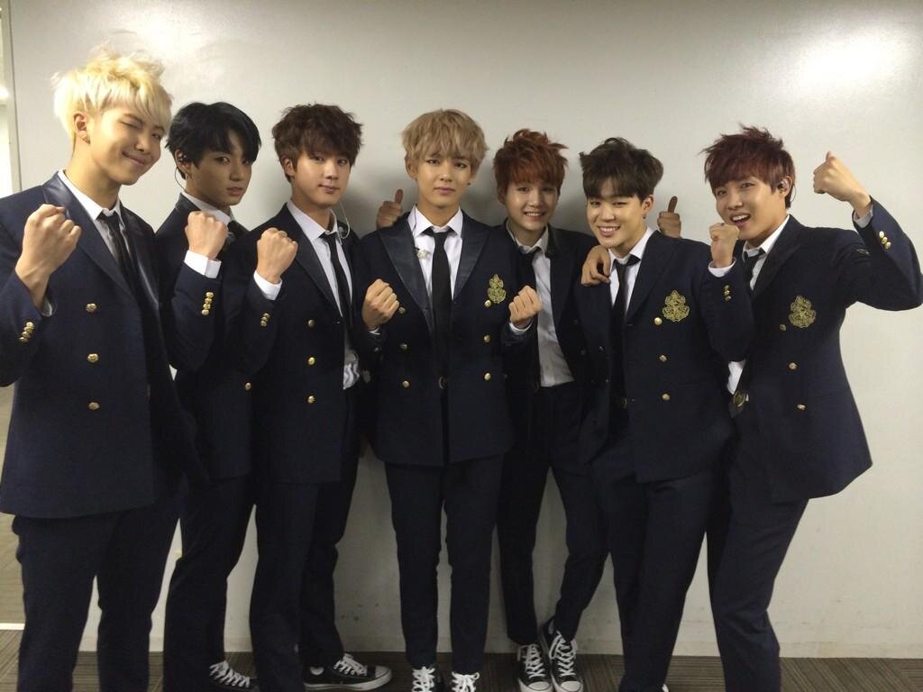 Пока свободны от съёмок, брэндов, денег, армии..