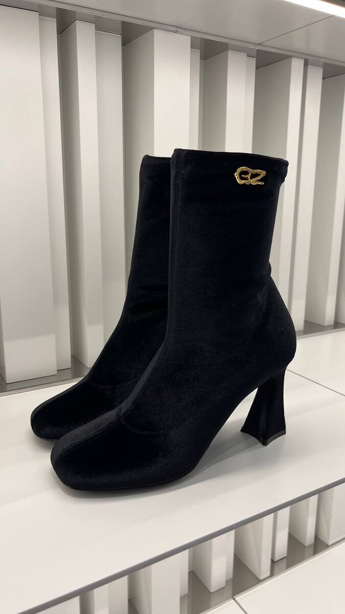 Ботильоны GIUSEPPE ZANOTTI в ТЦ Крокус Сити Молл