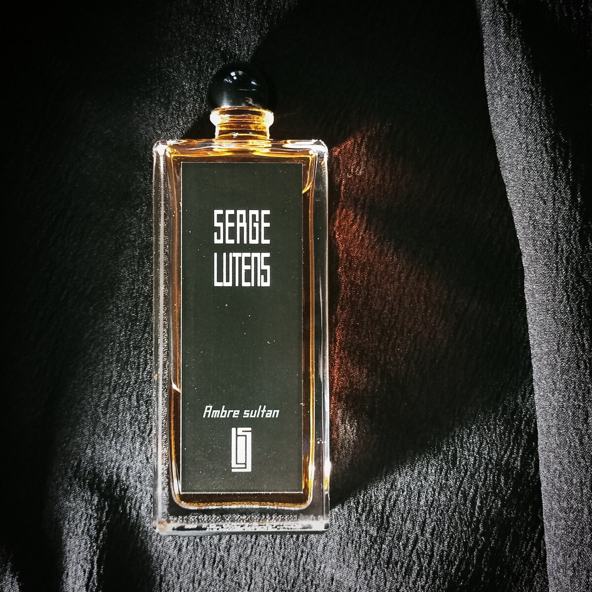 Ambre Sultan Serge Lutens (2000)