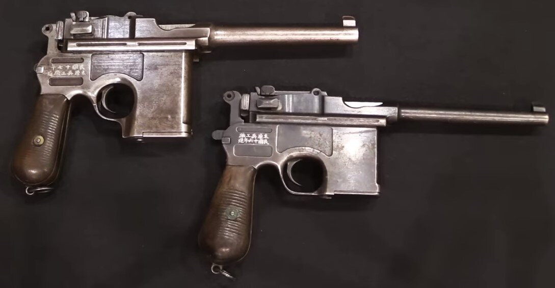 Пистолеты Маузер производства Шанси. Под патрон .45 (вверху) и под патрон 7,6х25 мм (внизу).