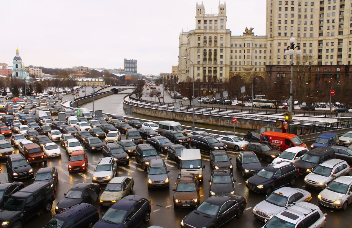 2010 год город москва. Пробки в Москве. Автопробки Москва. Московские пробки. Транспортный коллапс в Москве