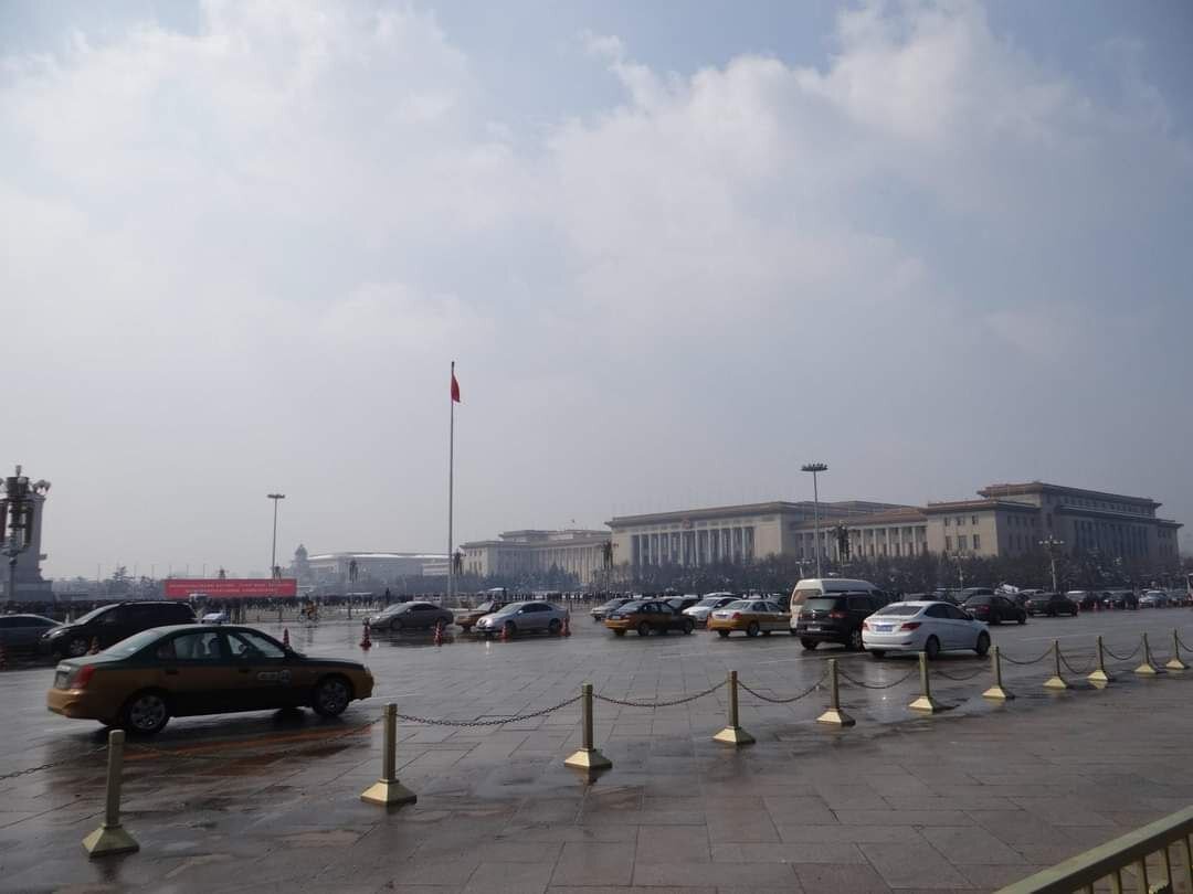 Серый серый город