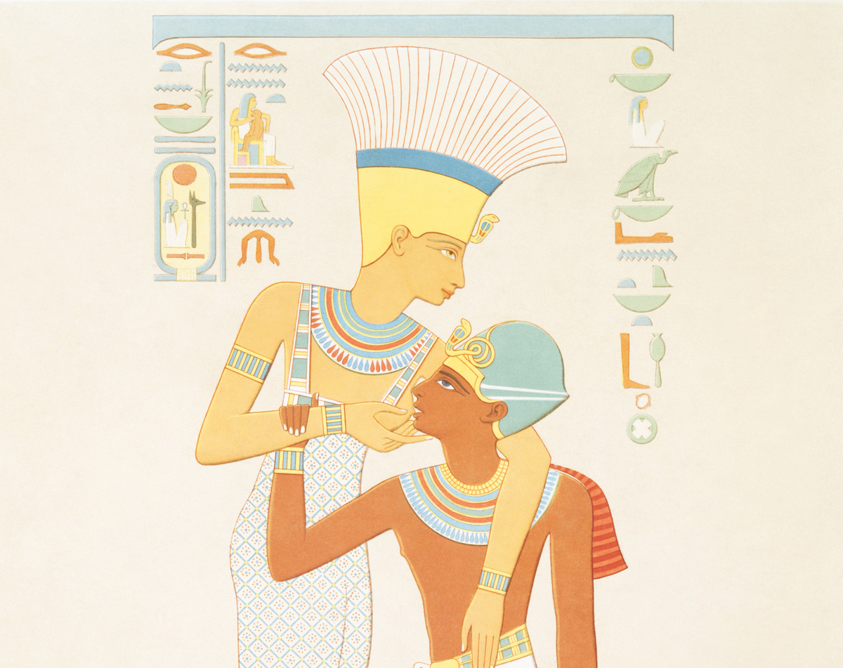 Богиня Анукет кормит Рамсеса Второго.