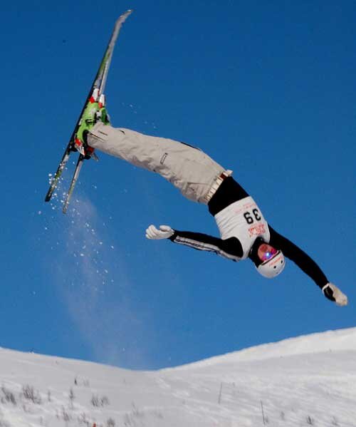 Керамин фристайл. Группа фристайл 1992. Фристайл (лыжный спорт). Мяч для фристайла. Фристайл лыжница.