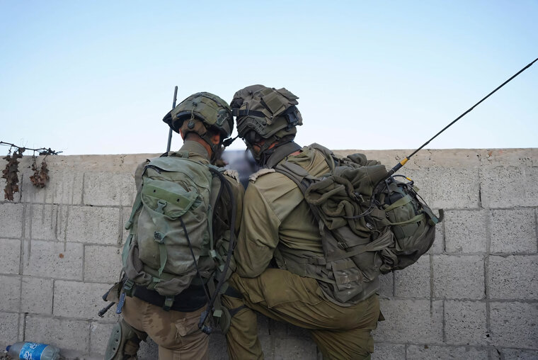    Пауза, связанная с обменом заложников, будет короткой