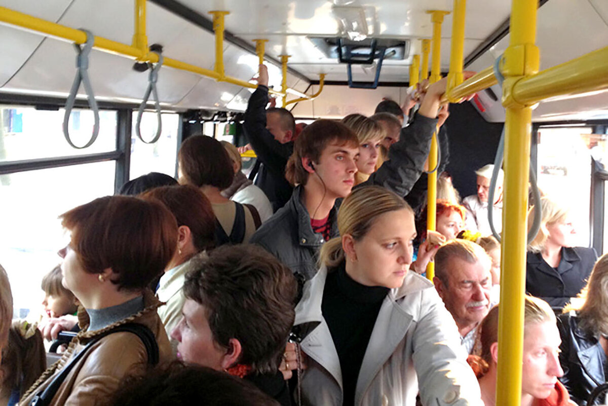 Нет, не в автобус пересесть с личного авто