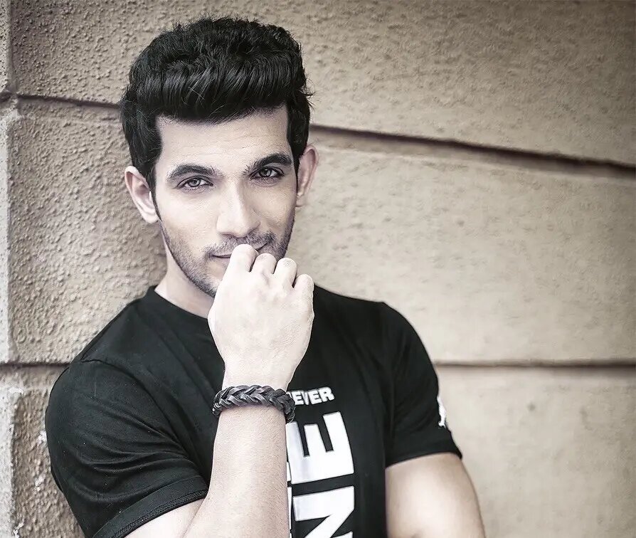 Arjun bijlani penis. Арджун капур. Актер капур арджун. Арджун капур. Арджун биджлани.