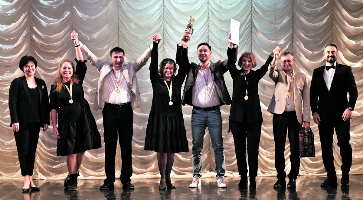 Сборная руководителей Уралвагонзавода «50/50»