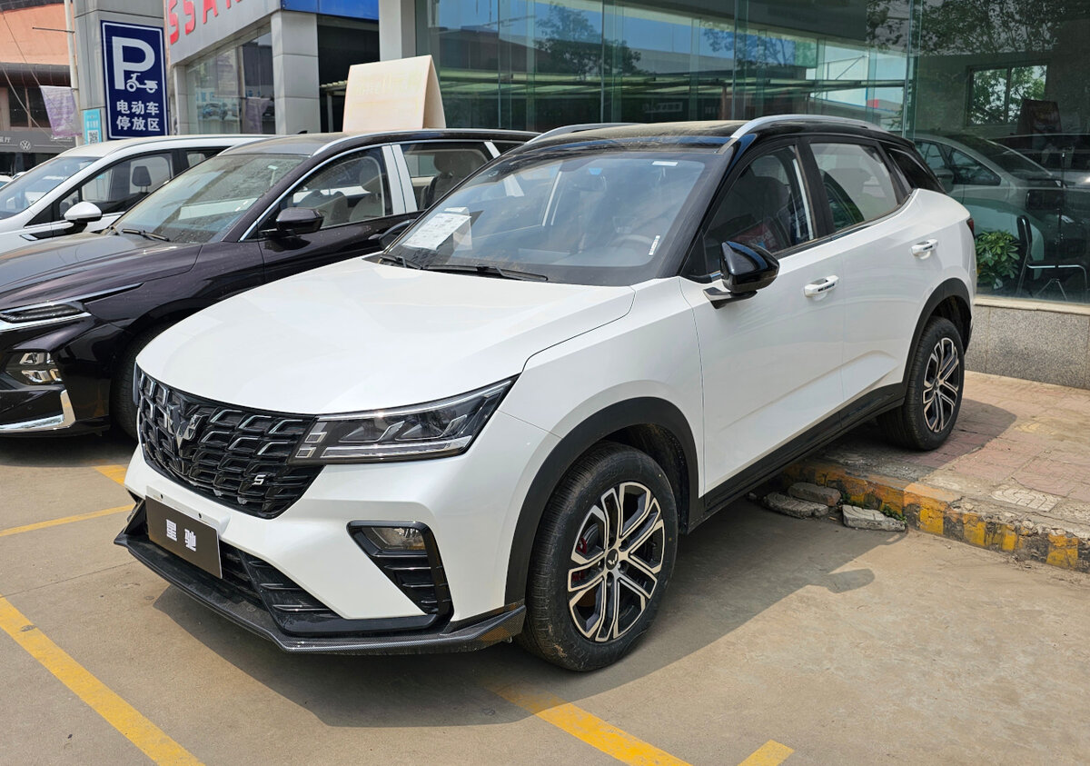 До России добрался народный китайский кроссовер Wuling Xingchi. За этот  бюджетный аналог Kia Seltos просят 2 млн рублей | iXBT.com | Дзен