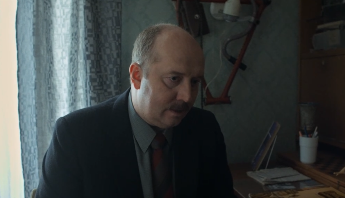 Сергей Бурунов в сериале "Слово пацана. Кровь на асфальте"