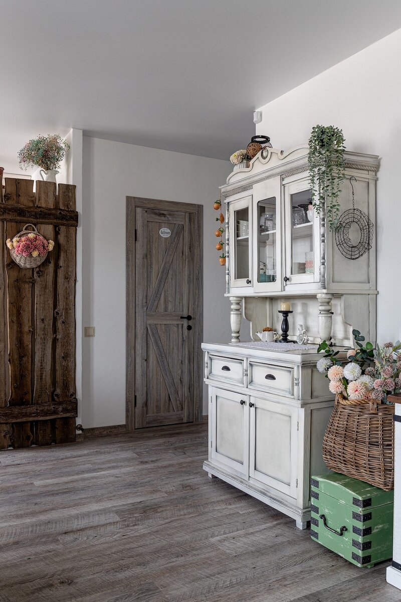 Листайте галерею →