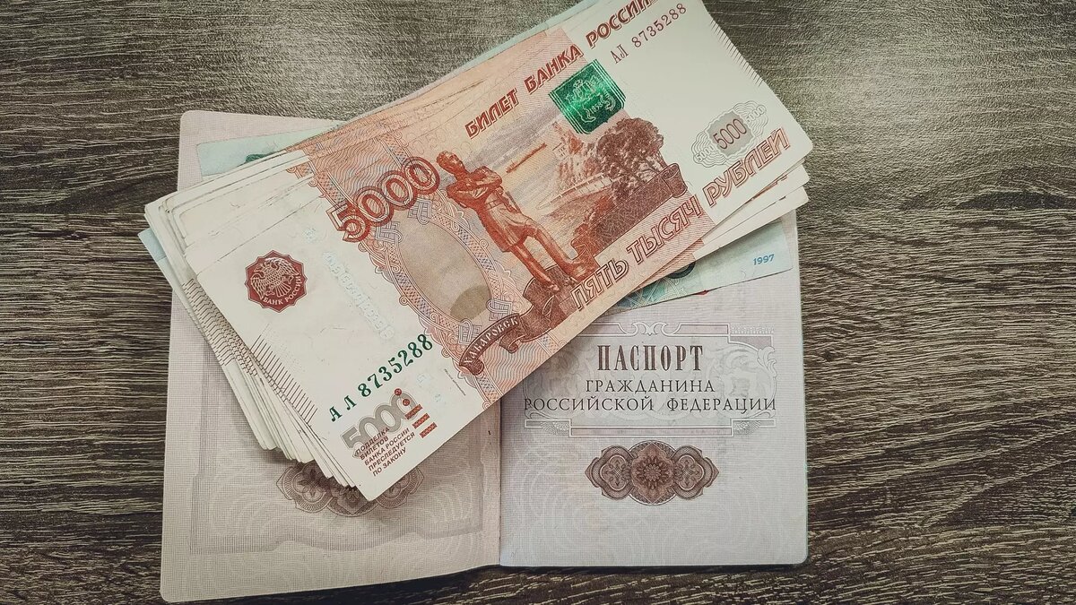     Риелтора из Ижевска подозревают в том, что она оформила несколько микрозаймов на имя своей клиентки.