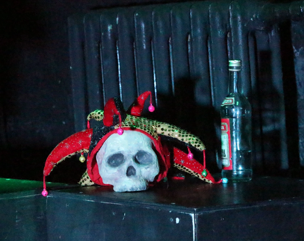 Заложник амплуа.