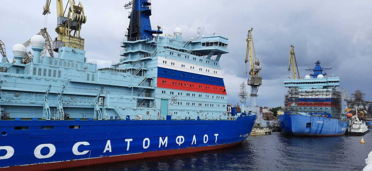 Строительство атомных ледоколов ЛК-60 на Балтийском заводе. Фото "ПортНьюс"