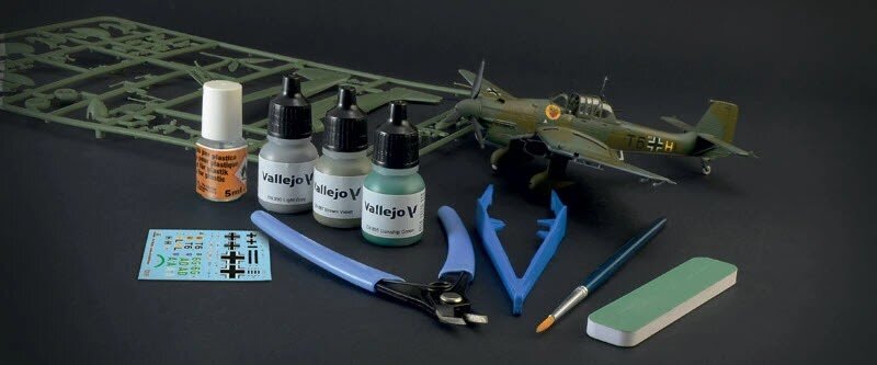 Приветствую друзья. Только ленивый ещё не выпустил Леопарда в своём исполнении. В этот раз подключился Amusing Hobby, без украинских флагов и отметок.-6-2