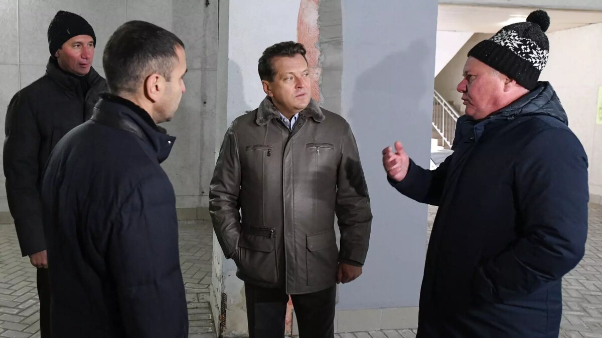     В Казани пройдет реконструкция Центрального стадиона. Об этом сообщил мэр города Ильсур Метшин во время совещания на объекте.