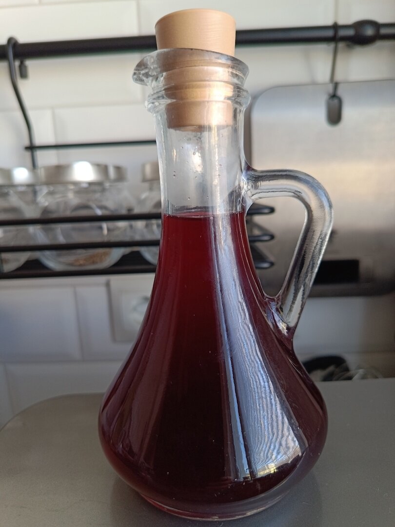 Домашний ягодный уксус. Фото автора.