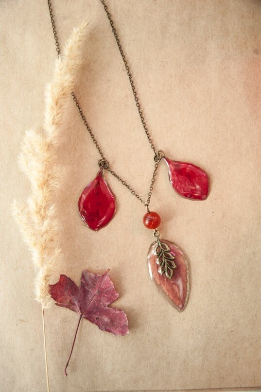 фотографии и украшения Марии Чернобровкиной