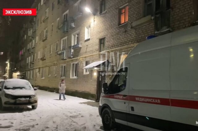    Дом в Великих Луках, где были обнаружены тела двух мальчиков Фото: Псковское агентство информации 