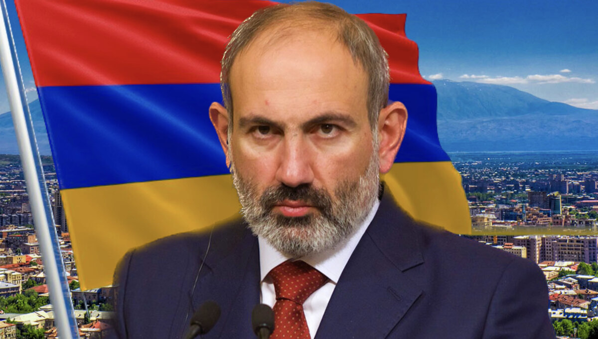 Коллаж автора. Фото для коллажа взяты из открытых источников Яндекс картинки. 