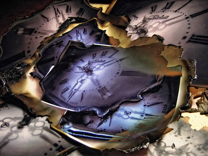 Фон время. Сказочные часы. Осколки фэнтези. Парадокс реальности. Парадокс абстракция.