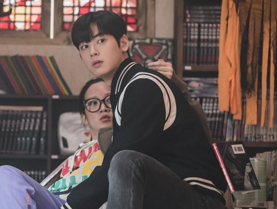 Кадр из дорамы "Истинная красота" 