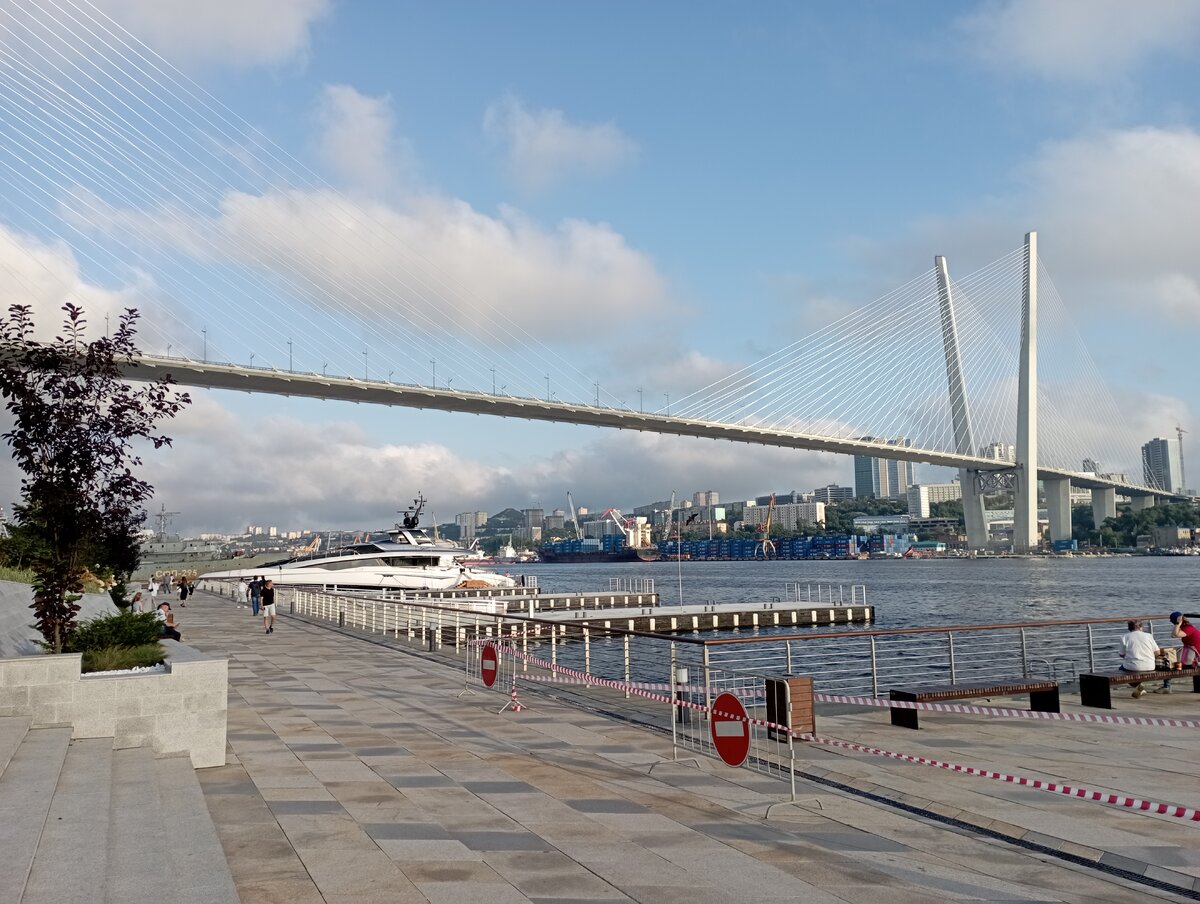 Небольшая набережная 