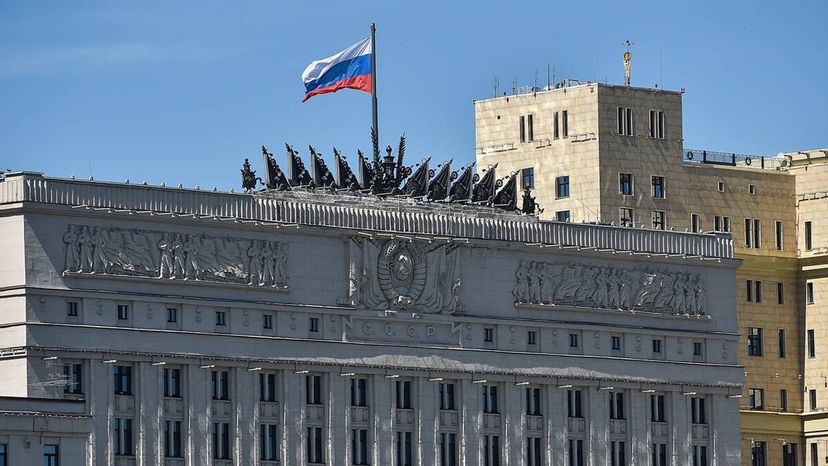 Фото: https://tvzvezda.ru/ (https://mcdn.tvzvezda.ru/storage/news_other_images/2022/04/21/1909fc9f81c64563899ca20875fd5a17.jpg)