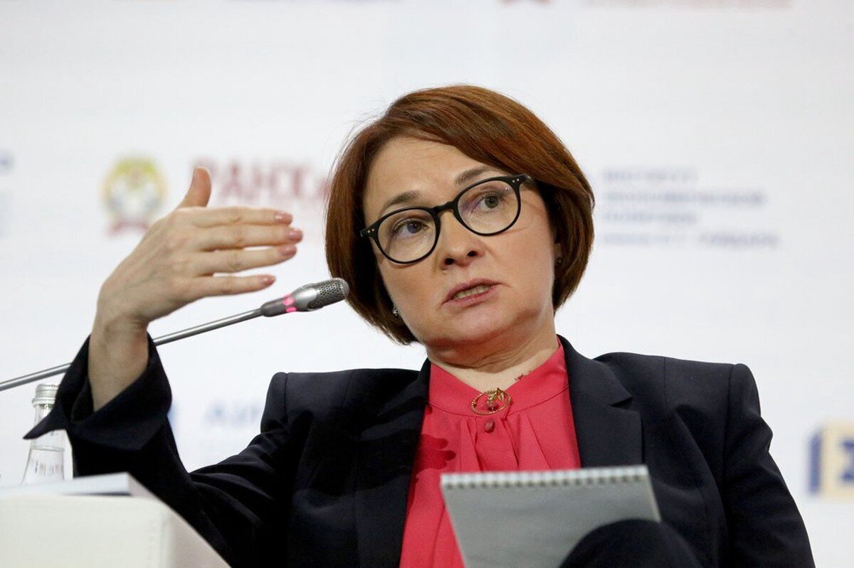 Набиуллина предложила помочь должникам закредитовав их еще больше