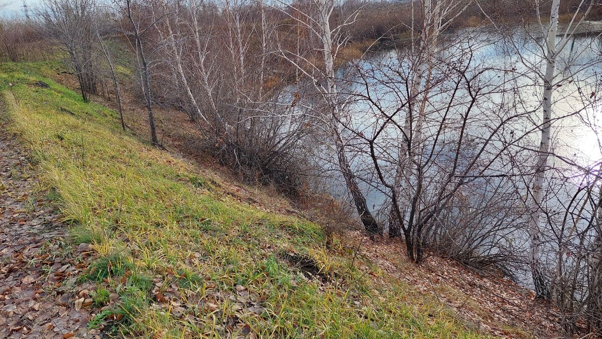 Карьер с облаками.