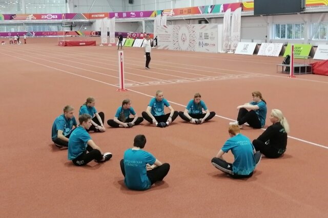    Так проходит разминка перед выступлениями. Фото: из социальной сети "ВКонтакте"/ Специальный Олимпийский комитет Свердловской области