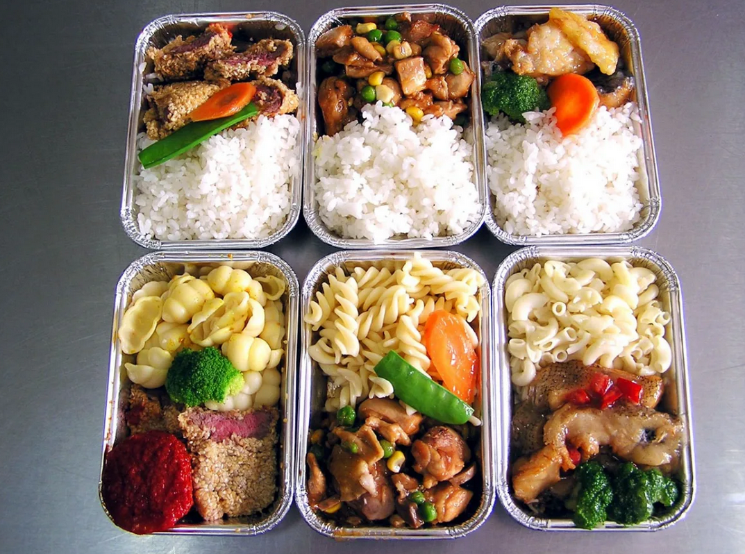 Какой обед можно сделать. Готовые обеды. Питание. Правильное питание блюда. Правильное питание в контейнерах.