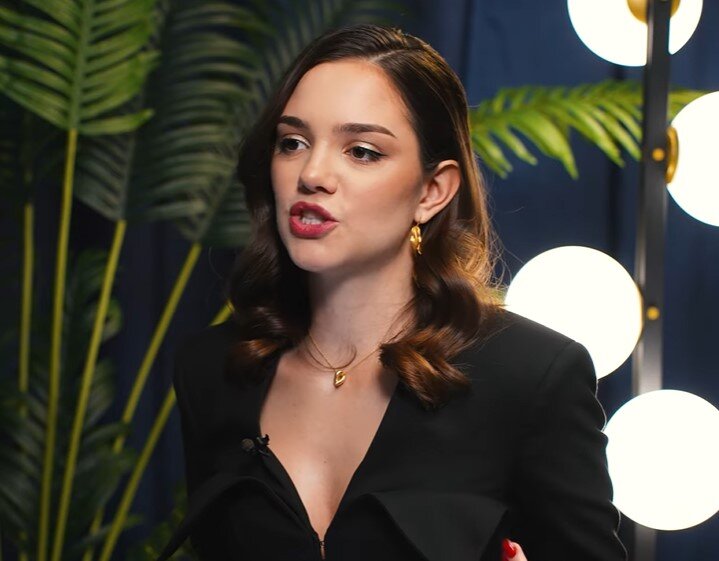    Евгения Медведева высказалась о стрип-пластикеКадр из видео